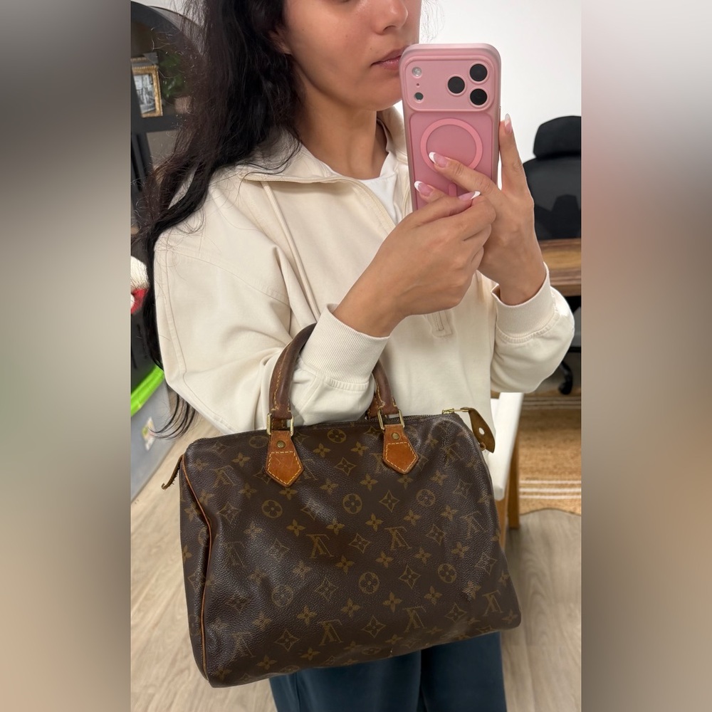 **SOLD** Louis Vuitton Brown Monogram Speedy 30